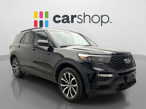 Used 2024 Ford Explorer ST-Line w/ Class IV Trailer Tow Package AWD/4WD image 5