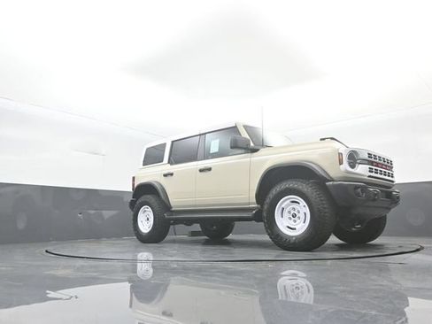 New 2026 Ford Bronco Heritage Edition AWD/4WD image 32