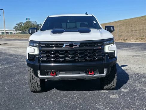 Used 2023 Chevrolet Silverado 1500 ZR2 w/ Technology Package image 3
