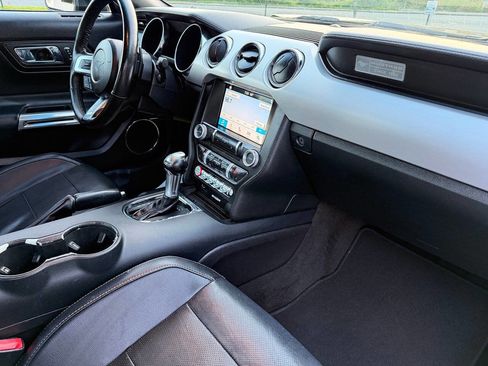 Used 2016 Ford Mustang Premium RWD image 35