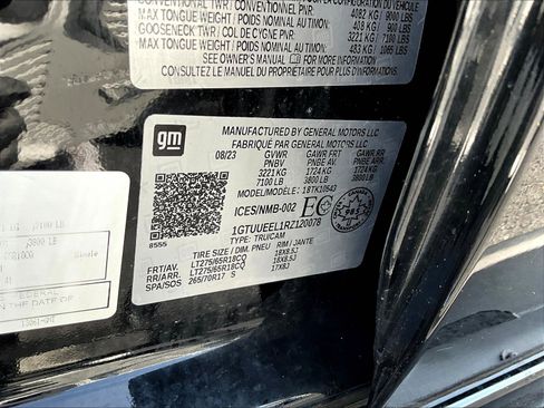 Used 2024 GMC Sierra 1500 AT4 w/ Technology Package AWD/4WD image 17