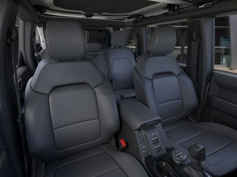 New 2026 Ford Bronco Badlands AWD/4WD image 11