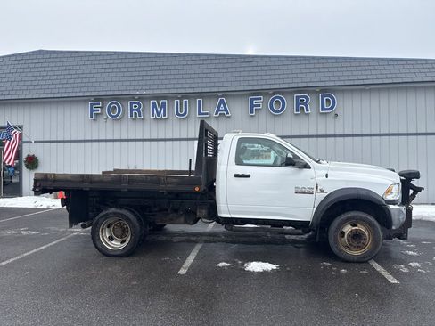 Used 2017 RAM 5500 Tradesman w/ Power & Remote Entry Group image 2