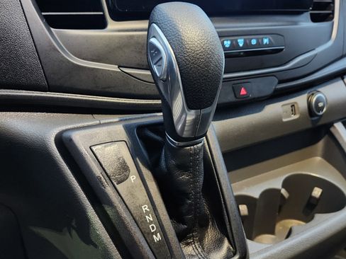 Used 2022 Ford Transit 250 Low Roof image 32