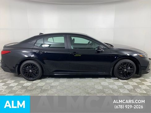 Used 2026 Toyota Camry SE image 10