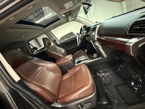 Used 2016 Toyota 4Runner Limited image 25