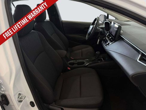 Used 2023 Toyota Corolla LE FWD image 29