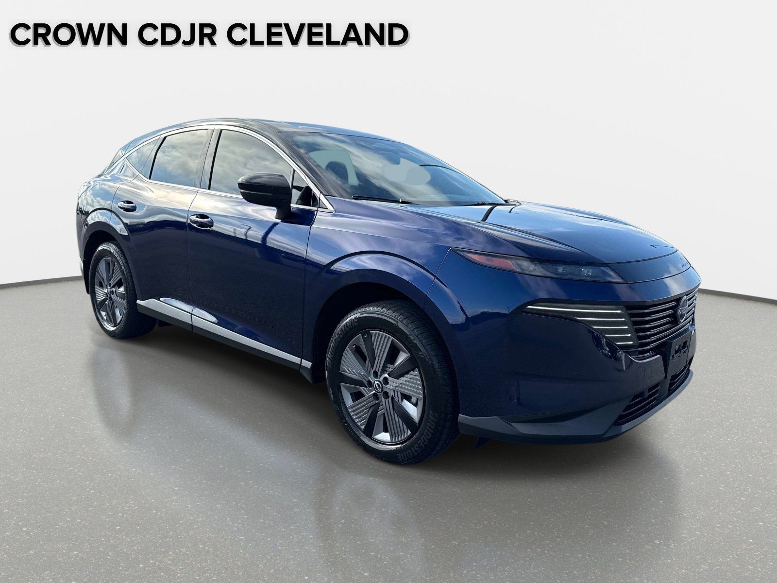 Used 2025 Nissan Murano SL w/ Cargo Package AWD/4WD image 2