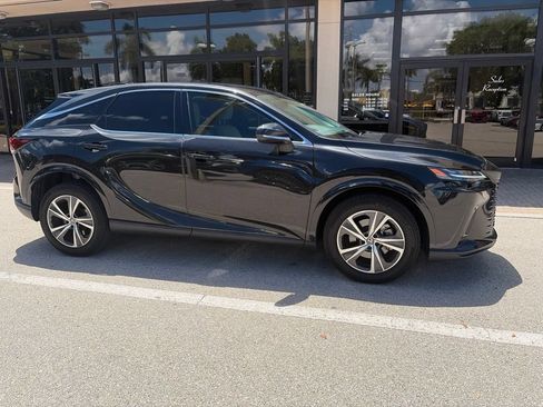 Certified 2024 Lexus RX 350 FWD w/ Technology Package image 2