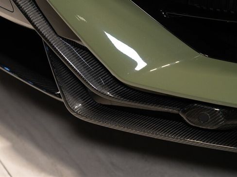 Used 2023 Lamborghini Urus Performante AWD/4WD image 26