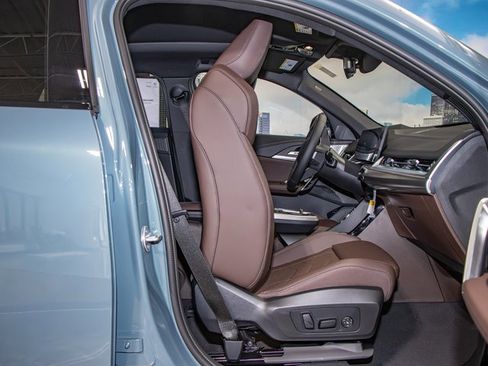 Used 2025 BMW X2 M35i w/ Premium Package image 21