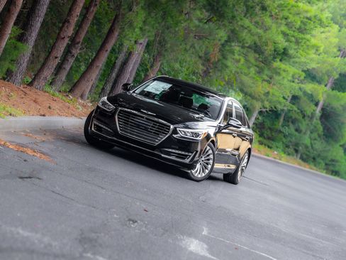 Used 2017 Genesis G90 5.0 Ultimate AWD/4WD image 23