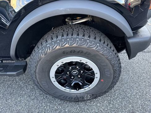 New 2025 Ford Bronco 2-Door w/ Sasquatch Package image 12