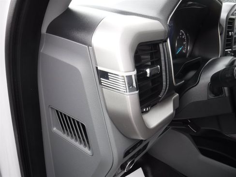 Used 2021 Ford F150 XLT w/ Equipment Group 302A High image 19