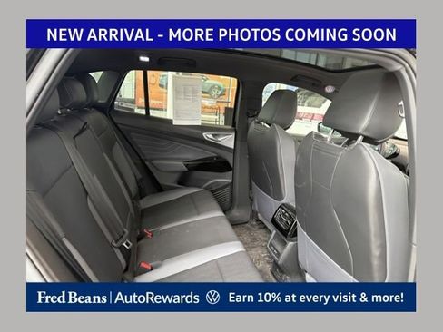 Used 2023 Volkswagen ID.4 Pro S AWD/4WD image 1