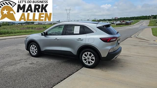 Used 2023 Ford Escape Active FWD image 6