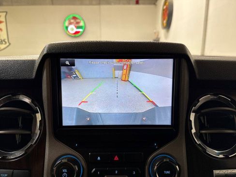 Used 2014 Ford F450 Lariat w/ Lariat Ultimate Package image 30