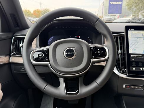 New 2026 Volvo XC90 B5 Core image 15