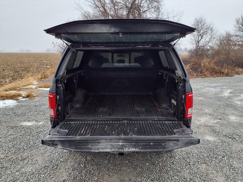 Used 2015 Ford F150 XLT w/ Equipment Group 302A Luxury image 29