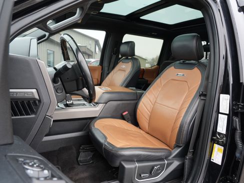 Used 2016 Ford F150 Limited image 12