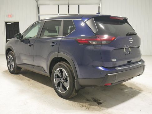 New 2026 Nissan Rogue SV image 7