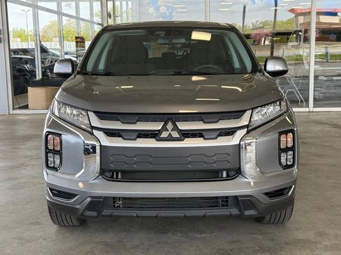Used 2025 Mitsubishi Outlander Sport ES AWD/4WD image 6