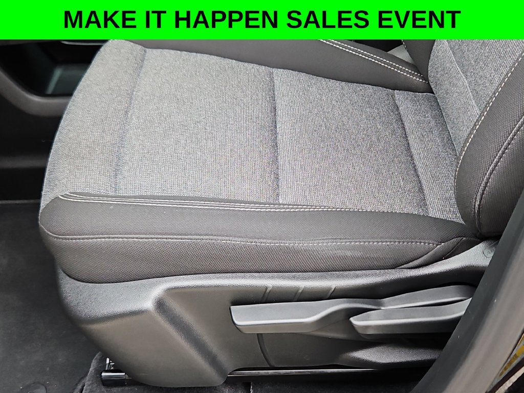Used 2025 GMC Terrain Elevation w/ Black Edition AWD/4WD image 14