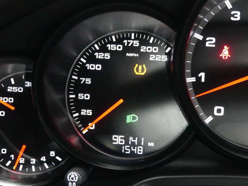 Used 2015 Porsche Panamera Turbo Executive AWD/4WD image 34