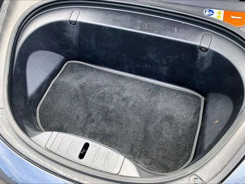 Used 2018 Tesla Model 3 Long Range RWD image 34