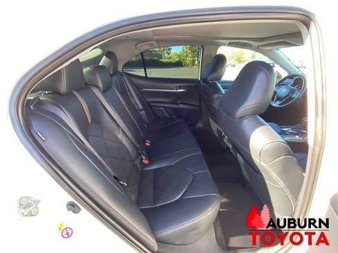 Certified 2019 Toyota Camry XLE w/ Driver Assist Package FWD image 15