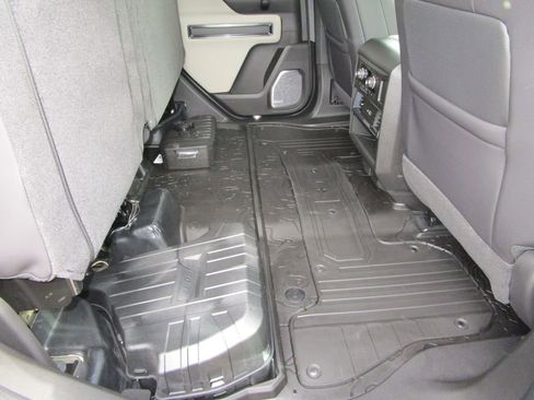 New 2026 GMC Hummer EV 4x4 Crew Cab image 24