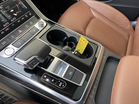 Used 2020 Audi Q8 Premium Plus w/ Premium Plus Package image 13