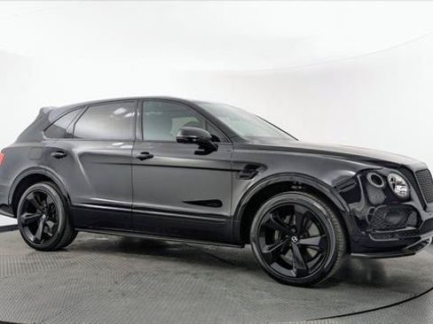Used 2018 Bentley Bentayga AWD/4WD image 9