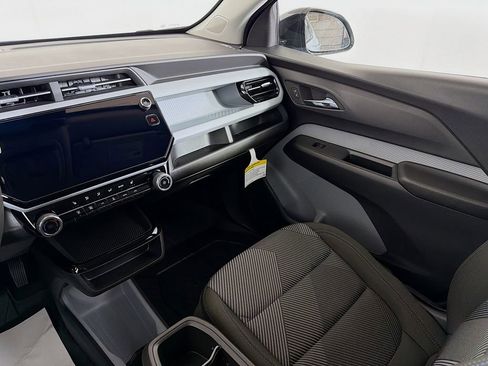 New 2027 Chevrolet Bolt LT w/ Comfort Package FWD image 19