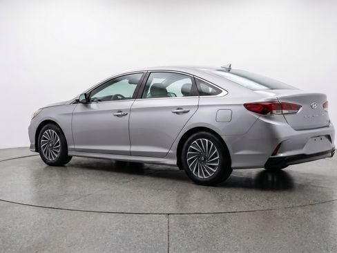 Used 2025 Hyundai Sonata SEL FWD image 6