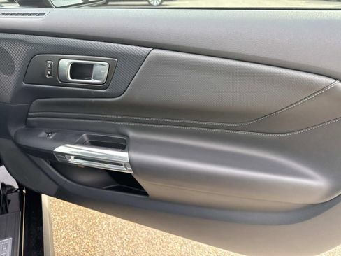 Used 2024 Ford Mustang Premium image 13