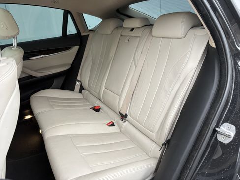 Used 2016 BMW X6 sDrive35i image 12