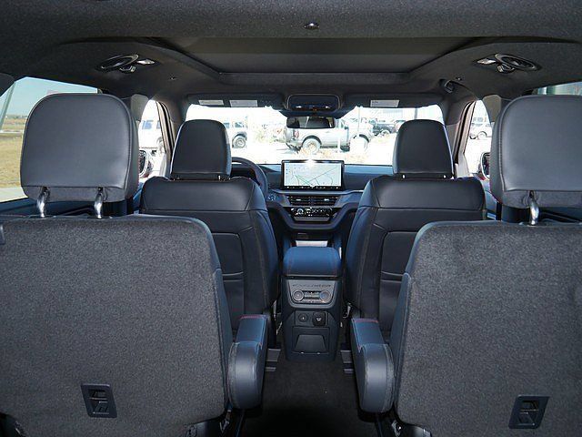 New 2026 Ford Explorer ST-Line w/ ST-Line Street Pack AWD/4WD image 29