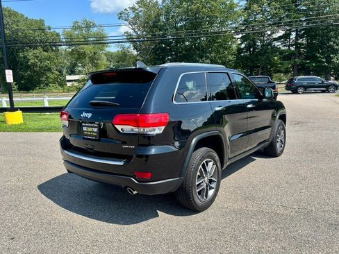 Used 2018 Jeep Grand Cherokee Limited AWD/4WD image 8
