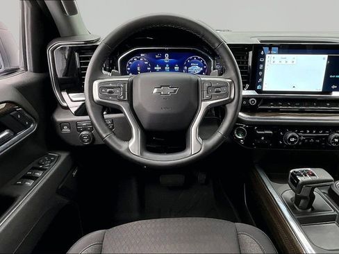 Used 2025 Chevrolet Silverado 1500 RST w/ All Star Edition Plus AWD/4WD image 5