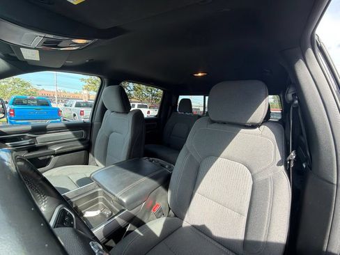 Used 2023 RAM 1500 Big Horn AWD/4WD image 7