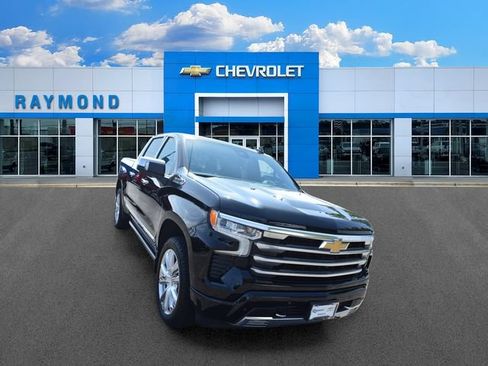 Certified 2023 Chevrolet Silverado 1500 High Country AWD/4WD image 9