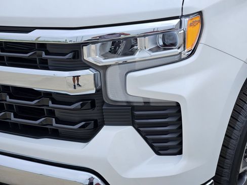 New 2026 Chevrolet Silverado 1500 LT w/ Texas Edition Plus AWD/4WD image 11