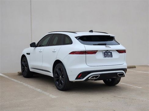 Used 2025 Jaguar F-PACE R-Dynamic S image 3