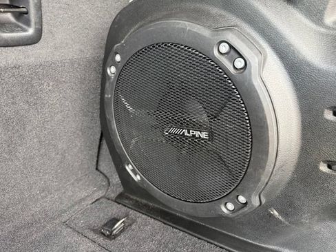 Used 2021 Jeep Wrangler Unlimited Sahara AWD/4WD image 11