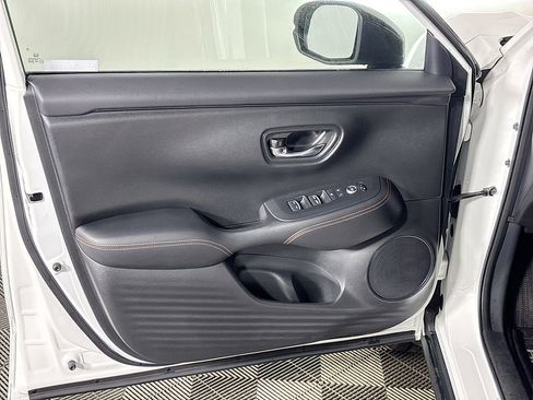 Certified 2023 Honda HR-V Sport image 11