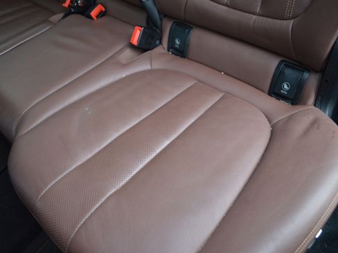 Used 2020 BMW X7 xDrive40i w/ M Sport Package image 28