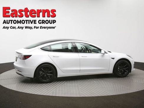 Used 2020 Tesla Model 3 Standard Range RWD image 38