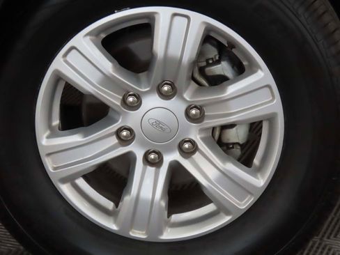 Used 2021 Ford Ranger XL w/ Equipment Group 101A High image 8