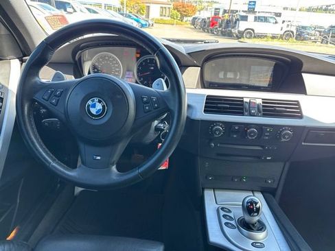 Used 2006 BMW M5 RWD image 15
